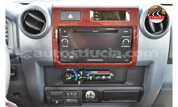 Acheter Import Voiture Toyota Land Cruiser Autre à Import - Dubai, Anse-la-Raye Acheter Import Voiture Toyota Land Cruiser Autre à Import - Dubai, Anse-la-Raye