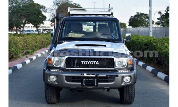 Acheter Import Voiture Toyota Land Cruiser Autre à Import - Dubai, Anse-la-Raye Acheter Import Voiture Toyota Land Cruiser Autre à Import - Dubai, Anse-la-Raye