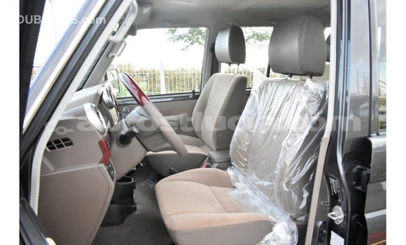 Acheter Import Voiture Toyota Land Cruiser Autre à Import - Dubai, Anse-la-Raye Acheter Import Voiture Toyota Land Cruiser Autre à Import - Dubai, Anse-la-Raye