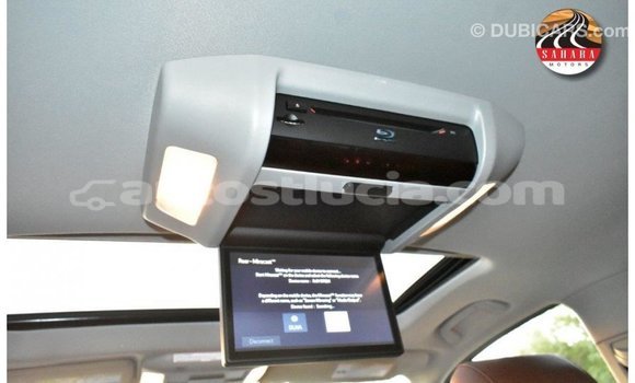 Acheter Import Voiture Toyota Sequoia Blanc à Import - Dubai, Anse-la-Raye Acheter Import Voiture Toyota Sequoia Blanc à Import - Dubai, Anse-la-Raye