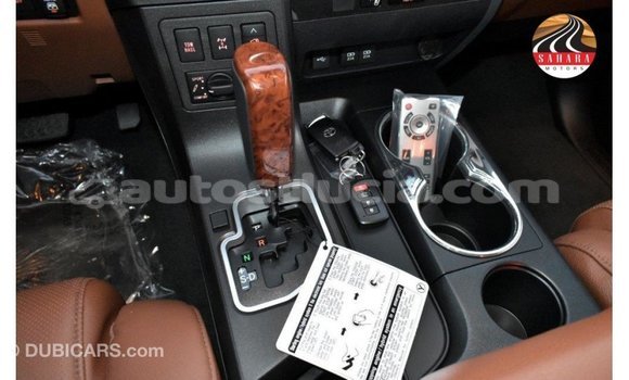 Acheter Import Voiture Toyota Sequoia Blanc à Import - Dubai, Anse-la-Raye Acheter Import Voiture Toyota Sequoia Blanc à Import - Dubai, Anse-la-Raye