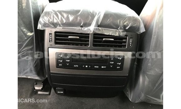 Buy Import Toyota Land Cruiser White Car in Import - Dubai in Anse-la-Raye Buy Import Toyota Land Cruiser White Car in Import - Dubai in Anse-la-Raye
