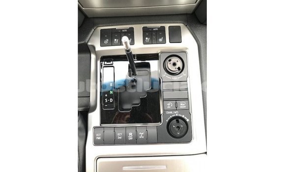 Buy Import Toyota Land Cruiser White Car in Import - Dubai in Anse-la-Raye Buy Import Toyota Land Cruiser White Car in Import - Dubai in Anse-la-Raye