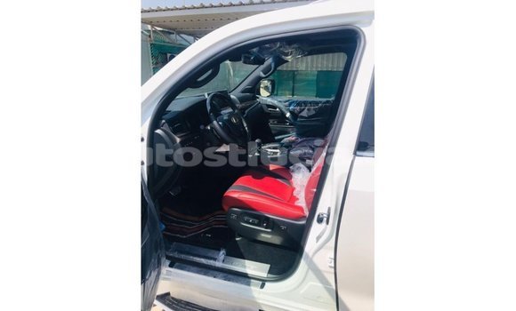 Buy Import Lexus LX White Car in Import - Dubai in Anse-la-Raye Buy Import Lexus LX White Car in Import - Dubai in Anse-la-Raye