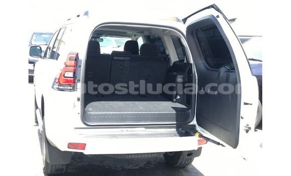 Buy Import Toyota Prado White Car in Import - Dubai in Anse-la-Raye Buy Import Toyota Prado White Car in Import - Dubai in Anse-la-Raye