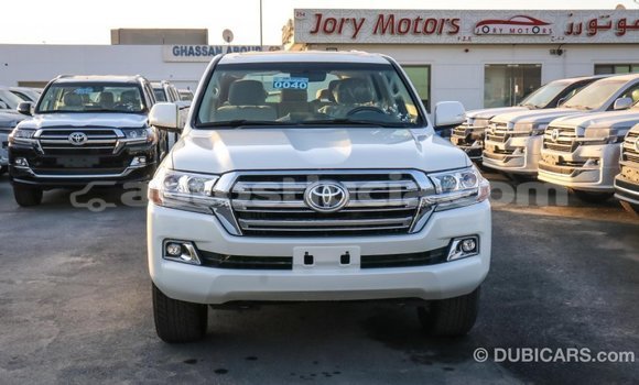 Buy Import Toyota Land Cruiser White Car in Import - Dubai in Anse-la-Raye Buy Import Toyota Land Cruiser White Car in Import - Dubai in Anse-la-Raye