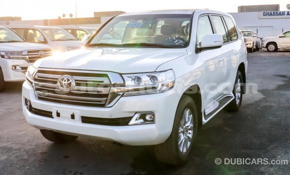 Buy Import Toyota Land Cruiser White Car in Import - Dubai in Anse-la-Raye Buy Import Toyota Land Cruiser White Car in Import - Dubai in Anse-la-Raye