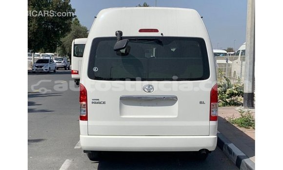 Buy Import Toyota Hiace White Car in Import - Dubai in Anse-la-Raye Buy Import Toyota Hiace White Car in Import - Dubai in Anse-la-Raye