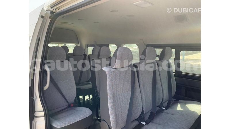 Big with watermark toyota hiace anse la raye import dubai 3040