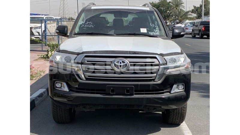 Big with watermark toyota land cruiser anse la raye import dubai 3043