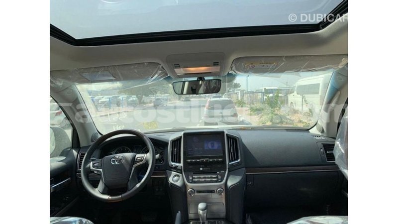 Big with watermark toyota land cruiser anse la raye import dubai 3043