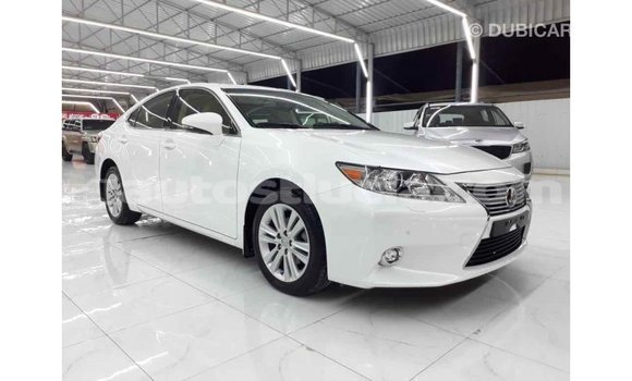 Buy Import Lexus ES White Car in Import - Dubai in Anse-la-Raye Buy Import Lexus ES White Car in Import - Dubai in Anse-la-Raye