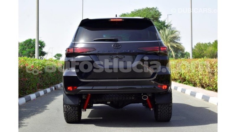 Big with watermark toyota fortuner anse la raye import dubai 3048