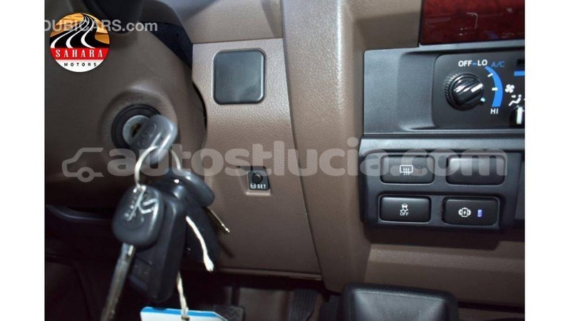 Big with watermark toyota land cruiser anse la raye import dubai 3049