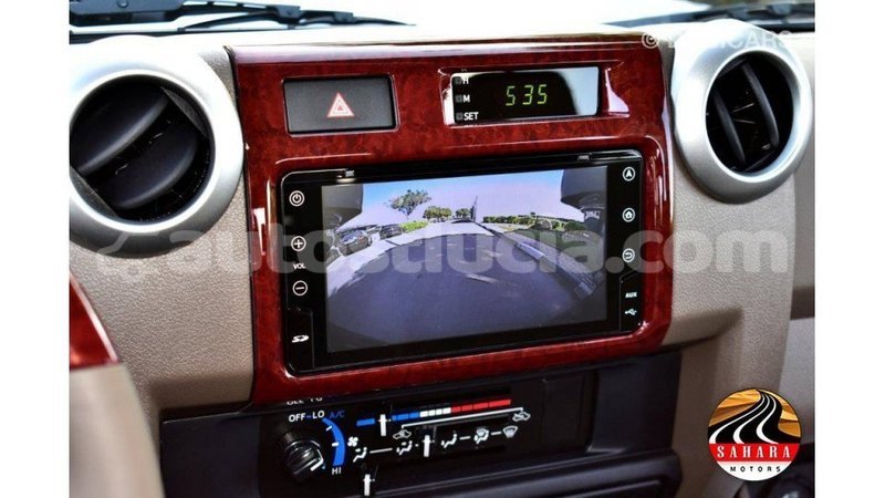 Big with watermark toyota land cruiser anse la raye import dubai 3049