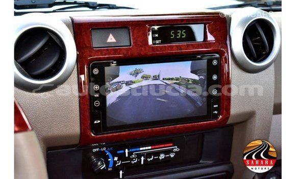 Acheter Import Voiture Toyota Land Cruiser Autre à Import - Dubai, Anse-la-Raye Acheter Import Voiture Toyota Land Cruiser Autre à Import - Dubai, Anse-la-Raye