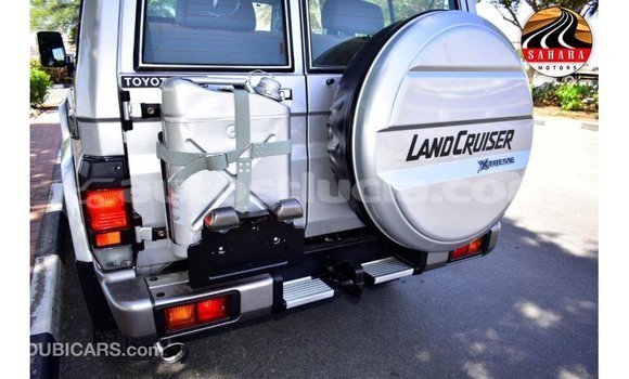 Acheter Import Voiture Toyota Land Cruiser Autre à Import - Dubai, Anse-la-Raye Acheter Import Voiture Toyota Land Cruiser Autre à Import - Dubai, Anse-la-Raye