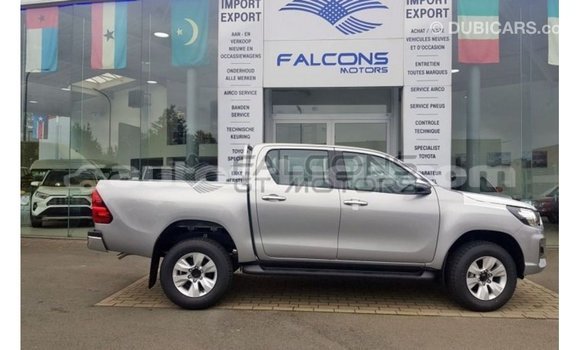 Buy Import Toyota Hilux Brown Car in Import - Dubai in Anse-la-Raye Buy Import Toyota Hilux Brown Car in Import - Dubai in Anse-la-Raye