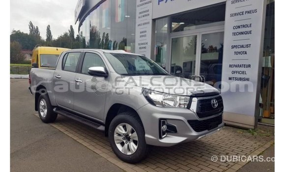 Buy Import Toyota Hilux Brown Car in Import - Dubai in Anse-la-Raye Buy Import Toyota Hilux Brown Car in Import - Dubai in Anse-la-Raye
