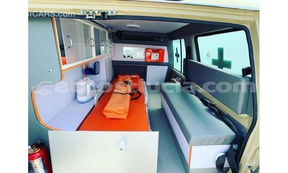 Buy Import Toyota Land Cruiser Beige Car in Import - Dubai in Anse-la-Raye Buy Import Toyota Land Cruiser Beige Car in Import - Dubai in Anse-la-Raye