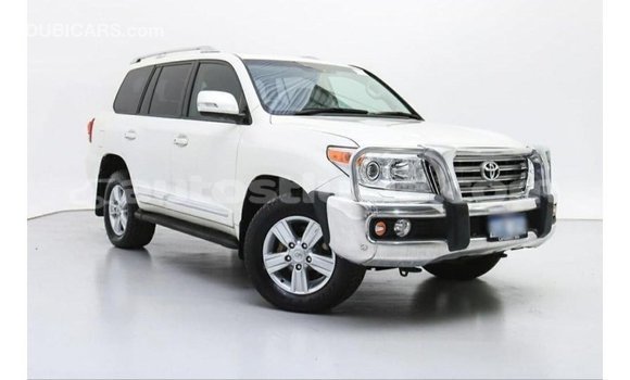 Buy Import Toyota Land Cruiser White Car in Import - Dubai in Anse-la-Raye Buy Import Toyota Land Cruiser White Car in Import - Dubai in Anse-la-Raye
