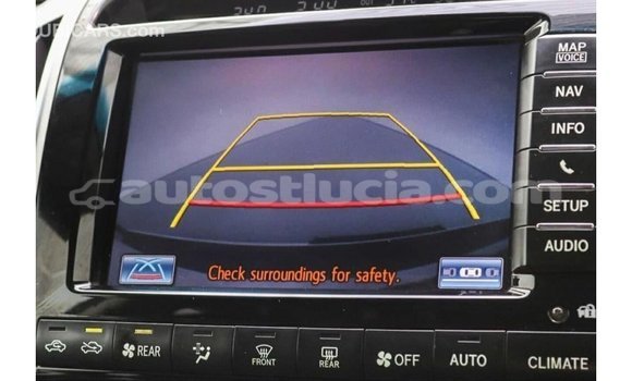 Buy Import Toyota Land Cruiser White Car in Import - Dubai in Anse-la-Raye Buy Import Toyota Land Cruiser White Car in Import - Dubai in Anse-la-Raye