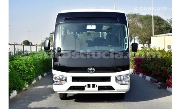 Acheter Import Voiture Toyota Coaster Blanc à Import - Dubai, Anse-la-Raye Acheter Import Voiture Toyota Coaster Blanc à Import - Dubai, Anse-la-Raye