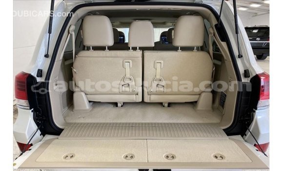 Buy Import Toyota Land Cruiser White Car in Import - Dubai in Anse-la-Raye Buy Import Toyota Land Cruiser White Car in Import - Dubai in Anse-la-Raye