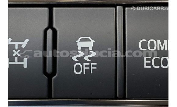 Buy Import Toyota Land Cruiser White Car in Import - Dubai in Anse-la-Raye Buy Import Toyota Land Cruiser White Car in Import - Dubai in Anse-la-Raye