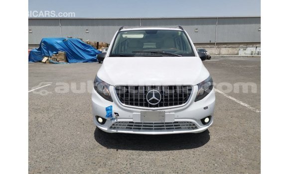 Buy Import Mercedes-Benz Vito White Car in Import - Dubai in Anse-la-Raye Buy Import Mercedes-Benz Vito White Car in Import - Dubai in Anse-la-Raye