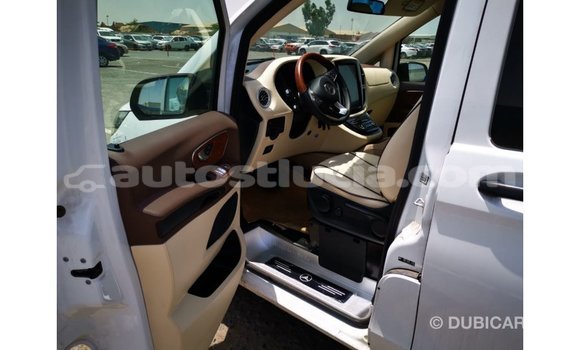 Buy Import Mercedes-Benz Vito White Car in Import - Dubai in Anse-la-Raye Buy Import Mercedes-Benz Vito White Car in Import - Dubai in Anse-la-Raye