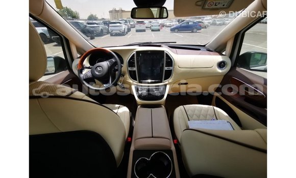 Buy Import Mercedes-Benz Vito White Car in Import - Dubai in Anse-la-Raye Buy Import Mercedes-Benz Vito White Car in Import - Dubai in Anse-la-Raye