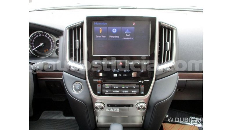 Big with watermark toyota land cruiser anse la raye import dubai 3087