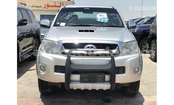 Buy Import Toyota Hilux Other Car in Import - Dubai in Anse-la-Raye Buy Import Toyota Hilux Other Car in Import - Dubai in Anse-la-Raye