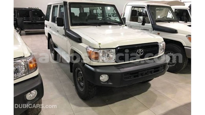 Big with watermark toyota land cruiser anse la raye import dubai 3093