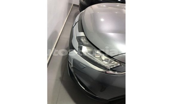 Acheter Import Voiture Mitsubishi Outlander Noir à Import - Dubai, Anse-la-Raye Acheter Import Voiture Mitsubishi Outlander Noir à Import - Dubai, Anse-la-Raye