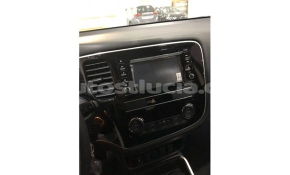 Acheter Import Voiture Mitsubishi Outlander Noir à Import - Dubai, Anse-la-Raye Acheter Import Voiture Mitsubishi Outlander Noir à Import - Dubai, Anse-la-Raye