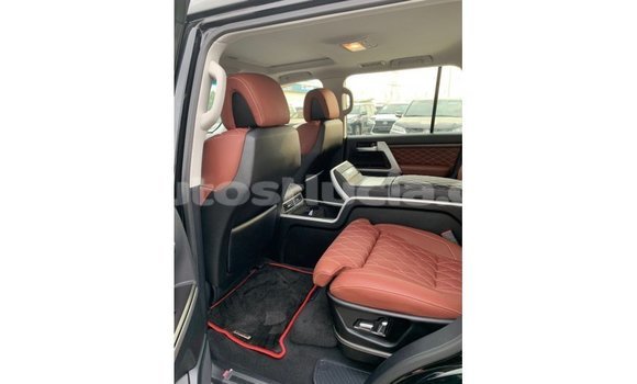 Buy Import Toyota Land Cruiser Black Car in Import - Dubai in Anse-la-Raye Buy Import Toyota Land Cruiser Black Car in Import - Dubai in Anse-la-Raye