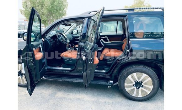 Buy Import Toyota Land Cruiser Black Car in Import - Dubai in Anse-la-Raye Buy Import Toyota Land Cruiser Black Car in Import - Dubai in Anse-la-Raye