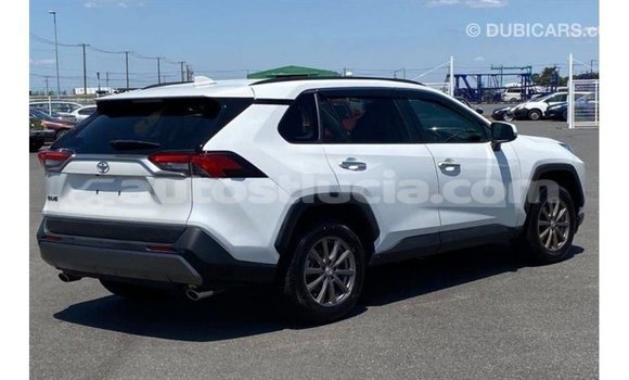 Buy Import Toyota 4Runner White Car in Import - Dubai in Anse-la-Raye Buy Import Toyota 4Runner White Car in Import - Dubai in Anse-la-Raye