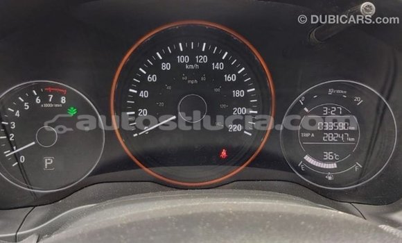 Buy Import Honda C White Bike in Import - Dubai in Anse-la-Raye Buy Import Honda C White Bike in Import - Dubai in Anse-la-Raye