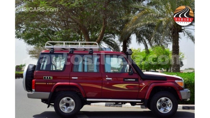 Big with watermark toyota land cruiser anse la raye import dubai 3115