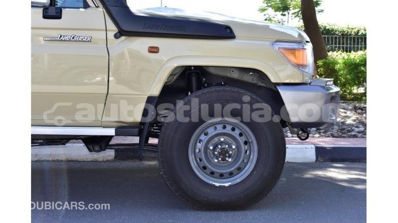 Big with watermark toyota land cruiser anse la raye import dubai 3116