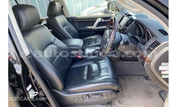 Buy Import Toyota Land Cruiser Black Car in Import - Dubai in Anse-la-Raye Buy Import Toyota Land Cruiser Black Car in Import - Dubai in Anse-la-Raye