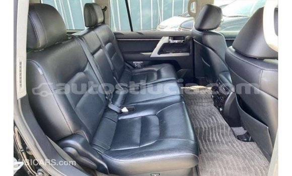 Buy Import Toyota Land Cruiser Black Car in Import - Dubai in Anse-la-Raye Buy Import Toyota Land Cruiser Black Car in Import - Dubai in Anse-la-Raye