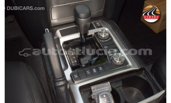 Acheter Import Voiture Toyota Land Cruiser Autre à Import - Dubai, Anse-la-Raye Acheter Import Voiture Toyota Land Cruiser Autre à Import - Dubai, Anse-la-Raye