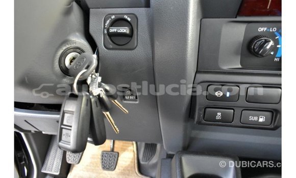 Acheter Import Voiture Toyota Land Cruiser Autre à Import - Dubai, Anse-la-Raye Acheter Import Voiture Toyota Land Cruiser Autre à Import - Dubai, Anse-la-Raye