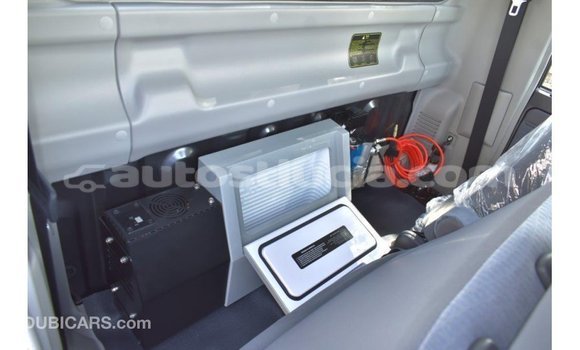 Acheter Import Voiture Toyota Land Cruiser Autre à Import - Dubai, Anse-la-Raye Acheter Import Voiture Toyota Land Cruiser Autre à Import - Dubai, Anse-la-Raye