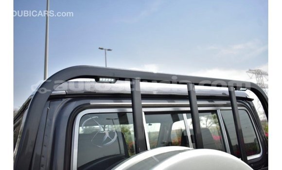 Acheter Import Voiture Toyota Land Cruiser Autre à Import - Dubai, Anse-la-Raye Acheter Import Voiture Toyota Land Cruiser Autre à Import - Dubai, Anse-la-Raye