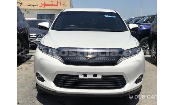 Acheter Import Voiture Toyota Harrier Blanc à Import - Dubai, Anse-la-Raye Acheter Import Voiture Toyota Harrier Blanc à Import - Dubai, Anse-la-Raye